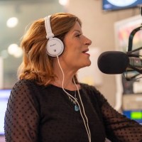 Joan Dylan Soft Rock 106.5 WBMW Lite 100.5 WRCH Hartford